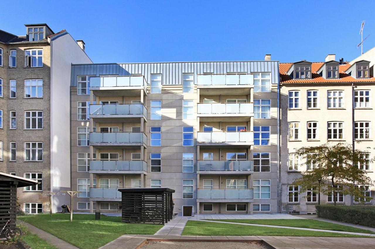Lux Apartm, 2 Full Bathrooms, 2tv Apartment