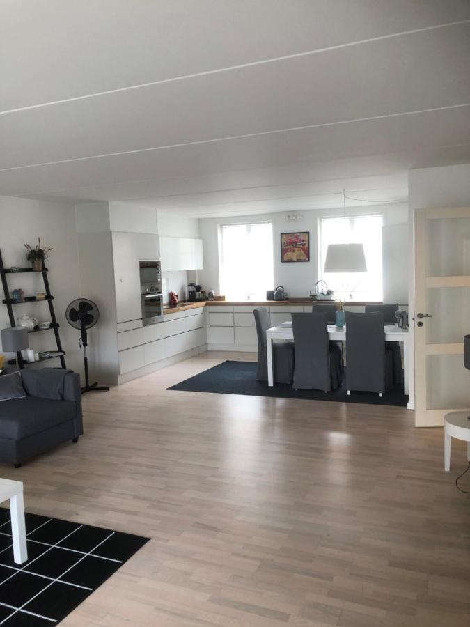 Lux Apartm, 2 Full Bathrooms, 2tv Copenhague